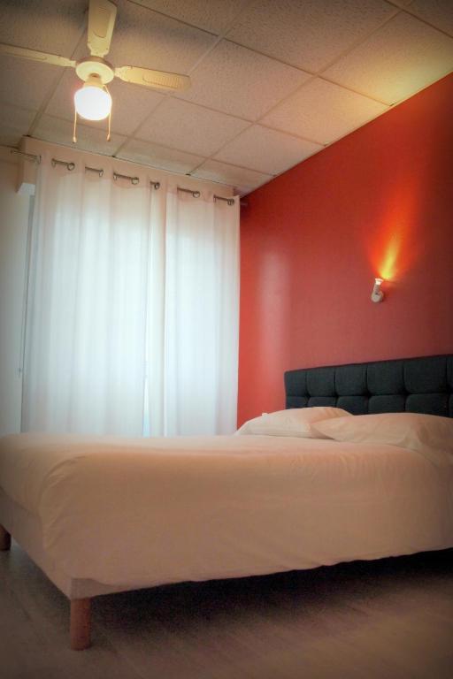 Hotel Le Rohu Séné المظهر الخارجي الصورة