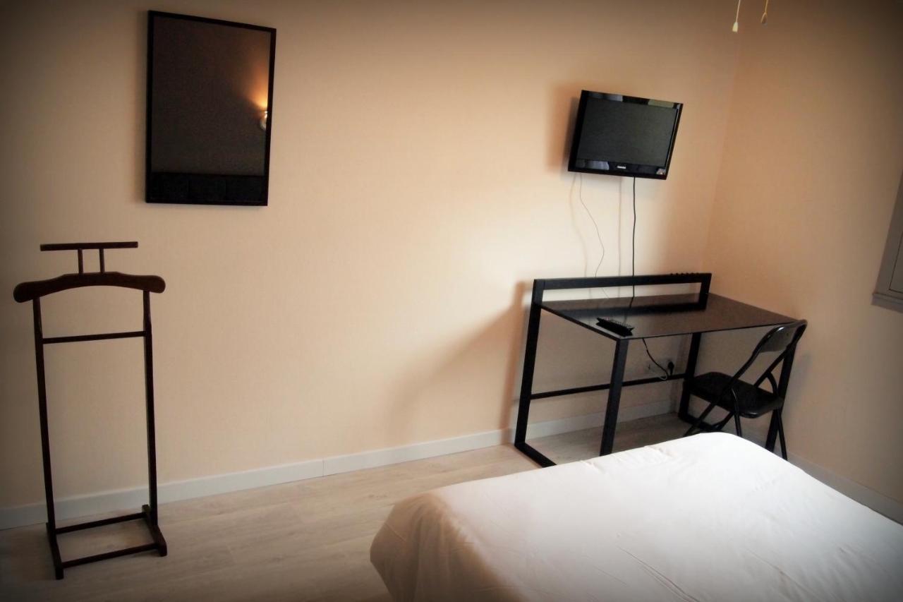 Hotel Le Rohu Séné المظهر الخارجي الصورة